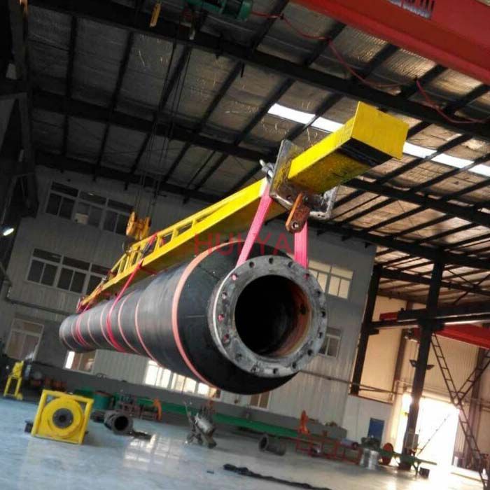 Floating dredge hose